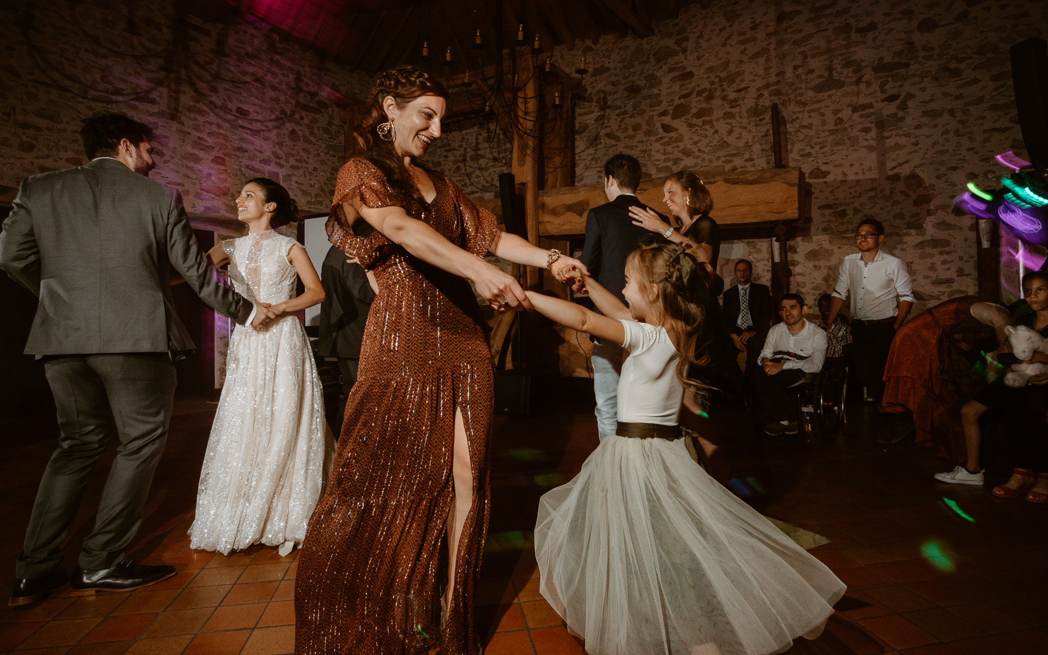 photographies d’un mariage bohème chic au Château de la Rousselière à Frossay