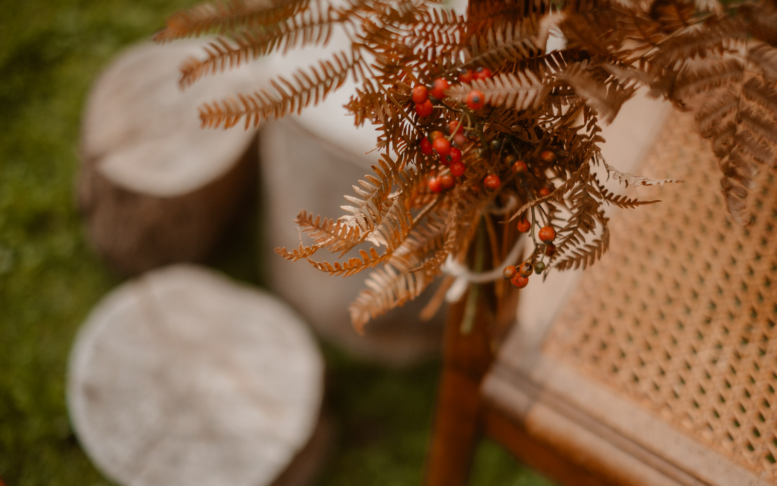 photographies d’un mariage conte d'automne au domaine du Moulin Neuf à Montrevault-sur-Èvre