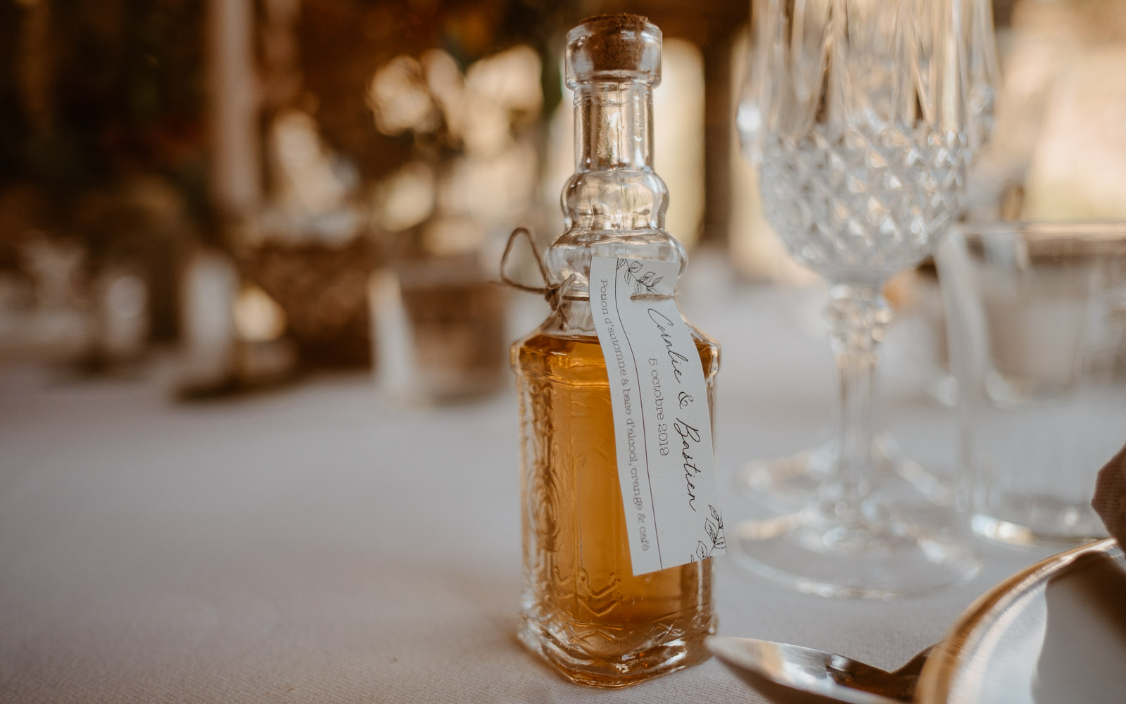 photographies d’un mariage conte d'automne au domaine du Moulin Neuf à Montrevault-sur-Èvre