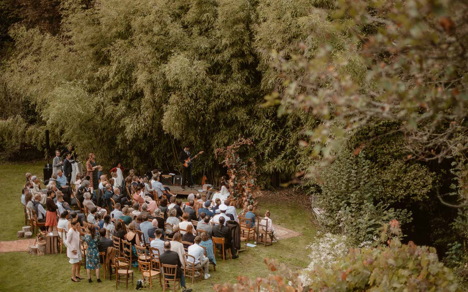 photographies d’un mariage conte d'automne au domaine du Moulin Neuf à Montrevault-sur-Èvre