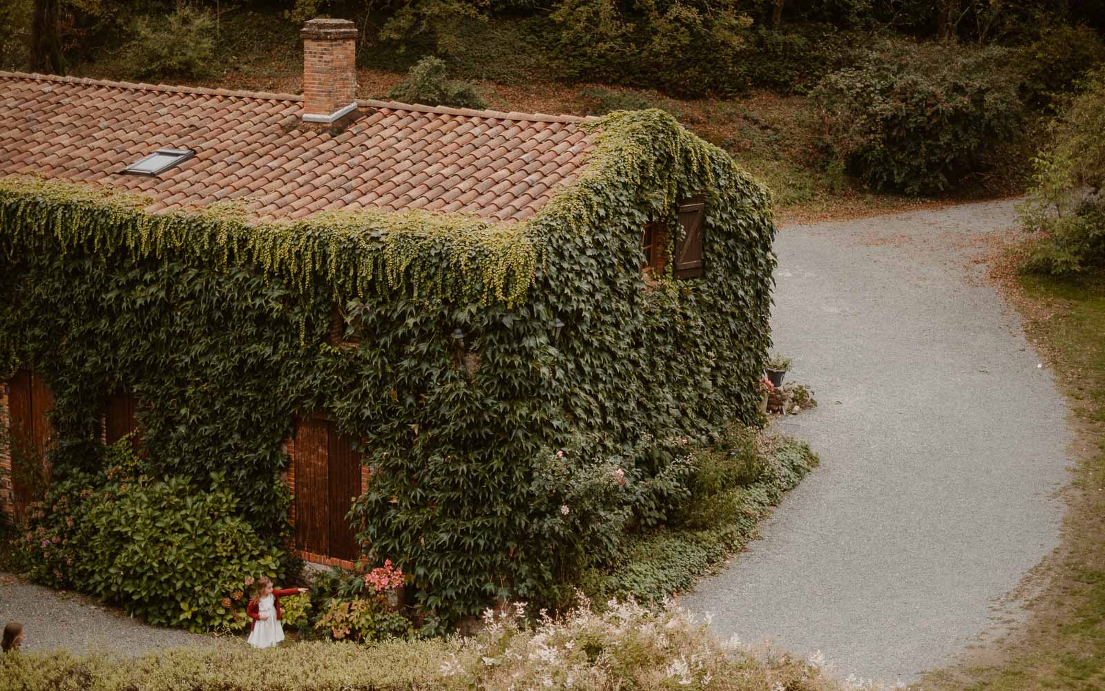 photographies d’un mariage conte d'automne au domaine du Moulin Neuf à Montrevault-sur-Èvre