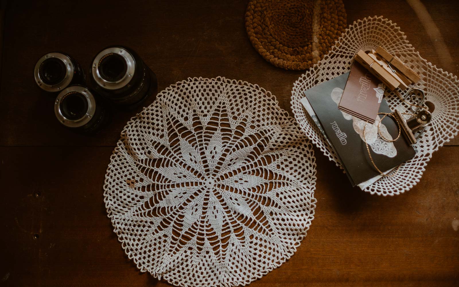 photographies d’une créatrice en design textile & scénographe dans son atelier à Clisson