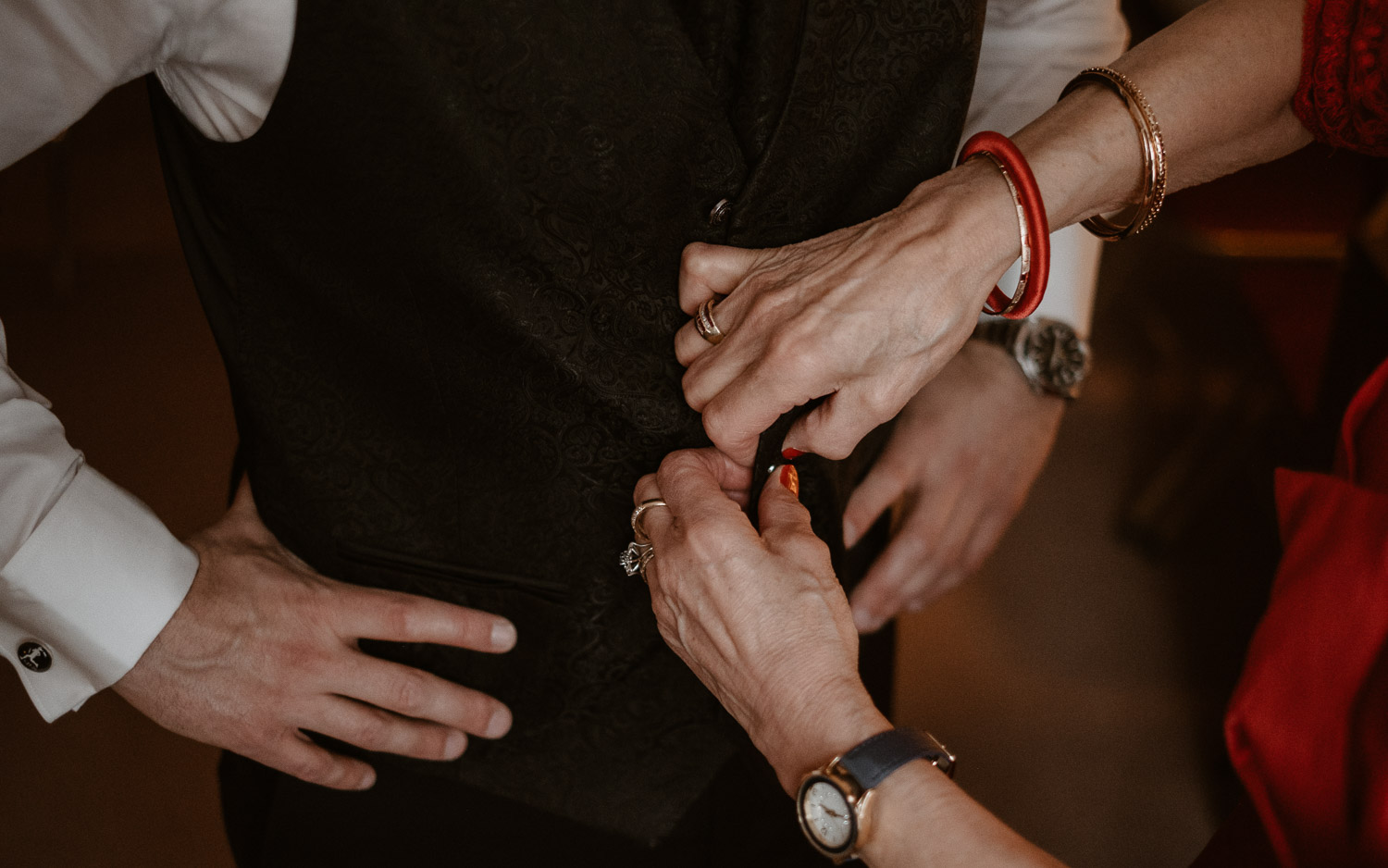 photographies d’un mariage chic d’hiver à l’Abbaye des Prémontrés de Pont-à-Mousson en Meurthe-et-Moselle