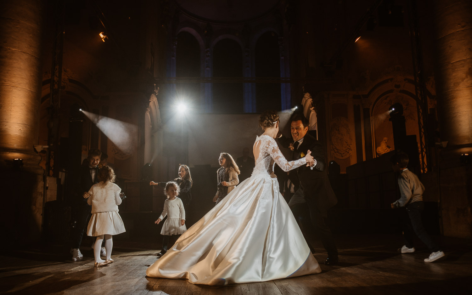 photographies d’un mariage chic d’hiver à l’Abbaye des Prémontrés de Pont-à-Mousson en Meurthe-et-Moselle