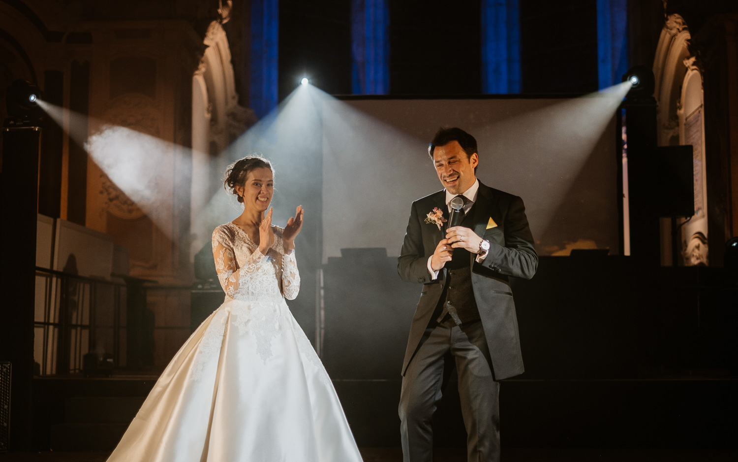 photographies d’un mariage chic d’hiver à l’Abbaye des Prémontrés de Pont-à-Mousson en Meurthe-et-Moselle