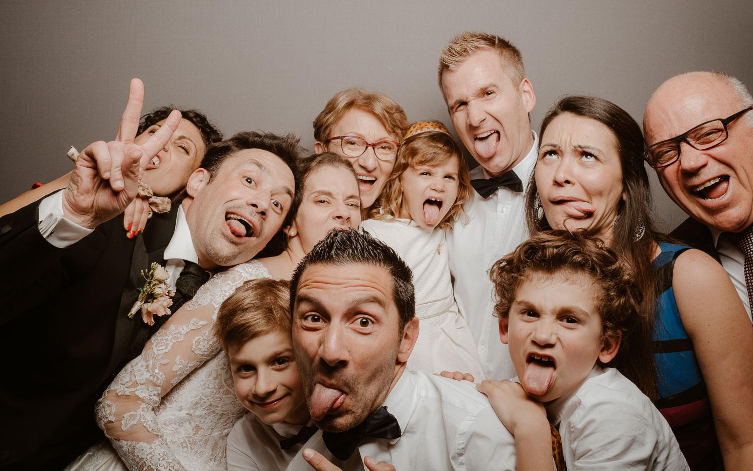 photographies d’un mariage chic d’hiver à l’Abbaye des Prémontrés de Pont-à-Mousson en Meurthe-et-Moselle