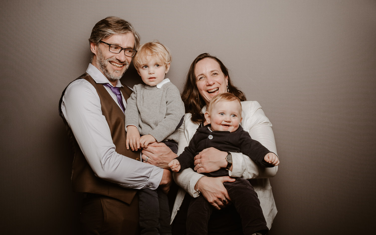 photographies d’un mariage chic d’hiver à l’Abbaye des Prémontrés de Pont-à-Mousson en Meurthe-et-Moselle