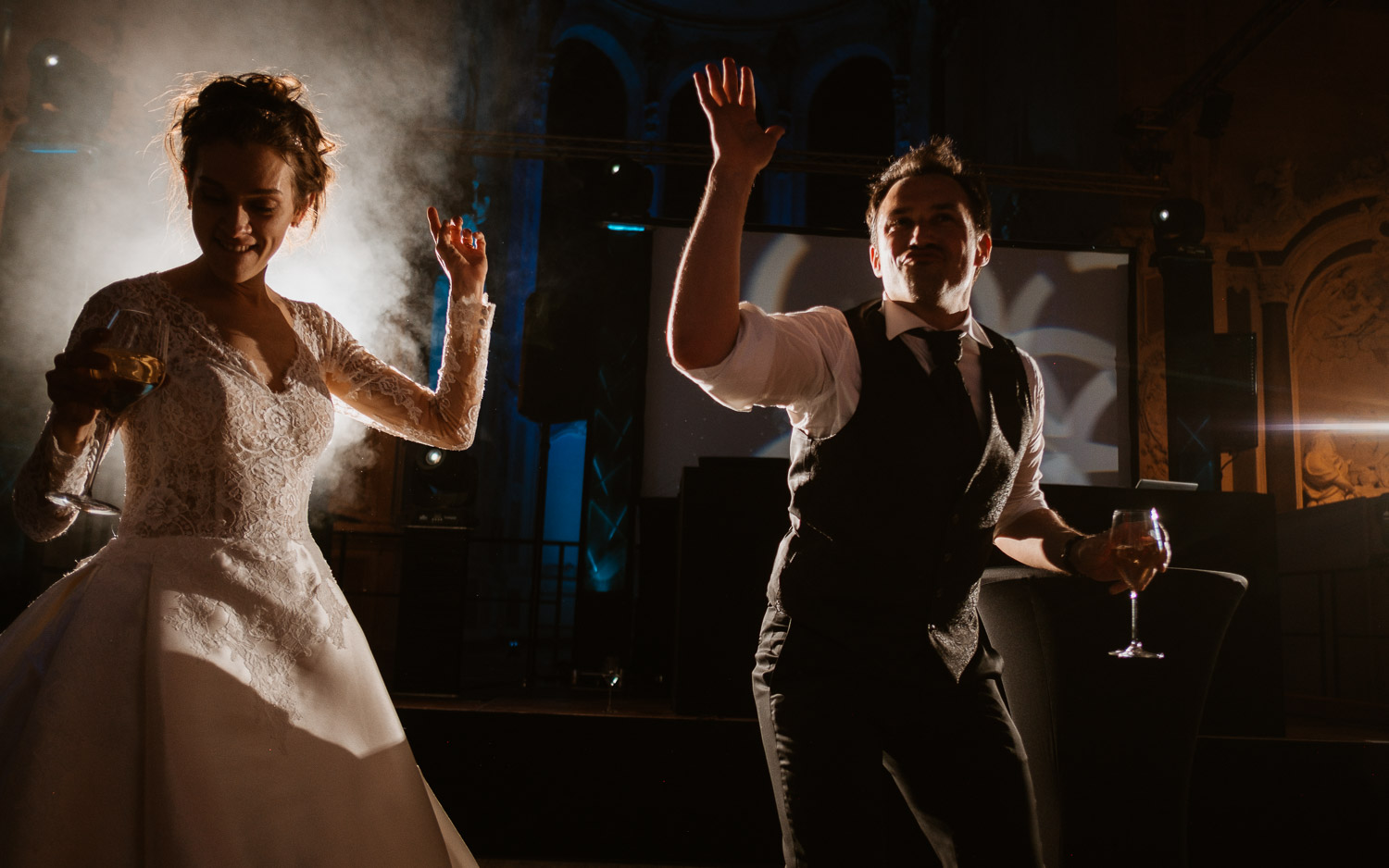 photographies d’un mariage chic d’hiver à l’Abbaye des Prémontrés de Pont-à-Mousson en Meurthe-et-Moselle