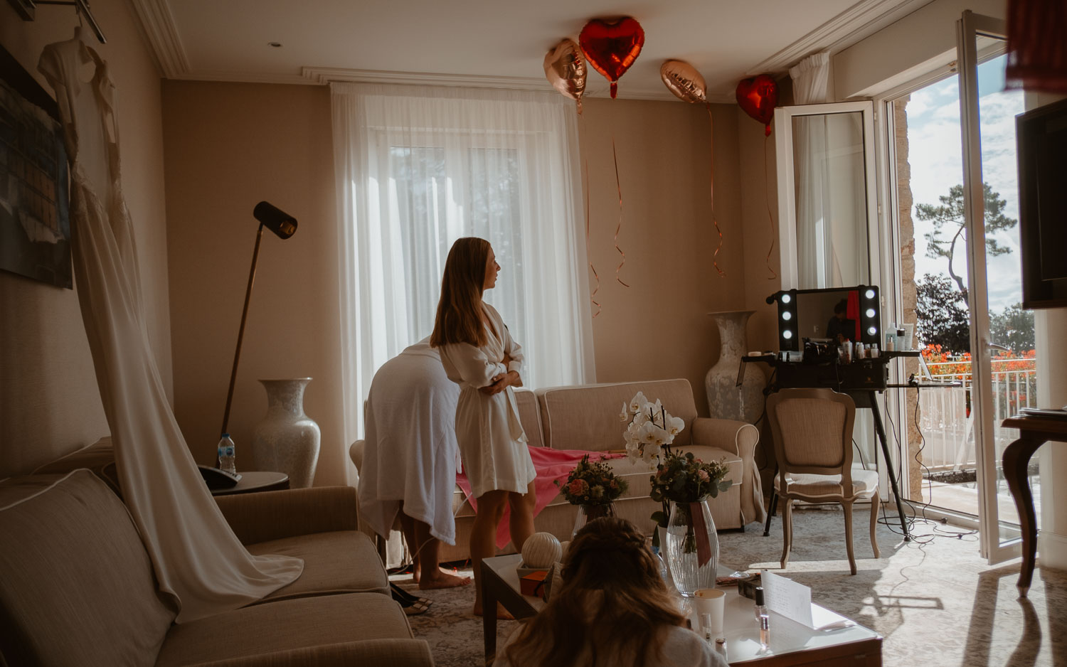 Reportage photo de préparatifs de mariage à l’hôtel royal de la Baule