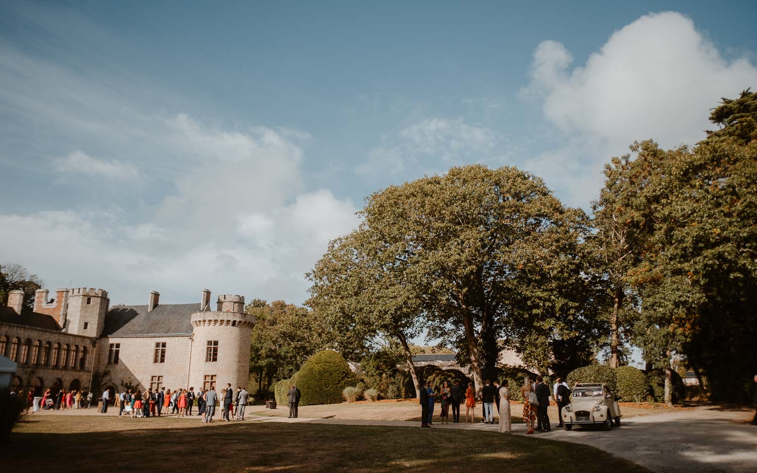 Reportage photo lors d'un mariage au château de Lauvergnac à la turballe