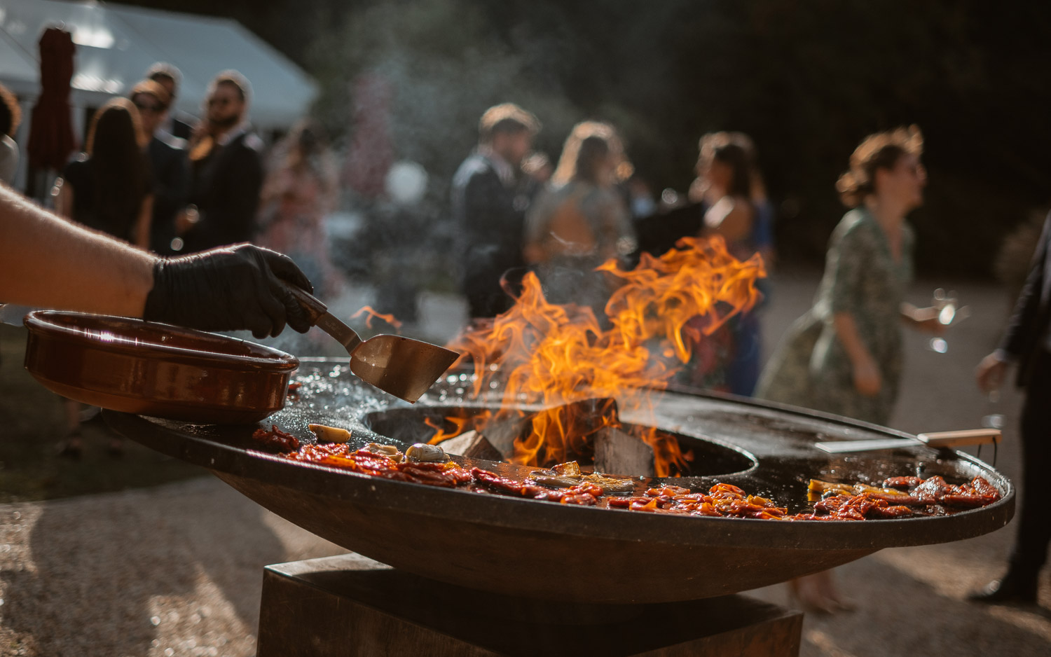 Viande sur Braséro par le Traiteur Gueleton pour les bons vivants