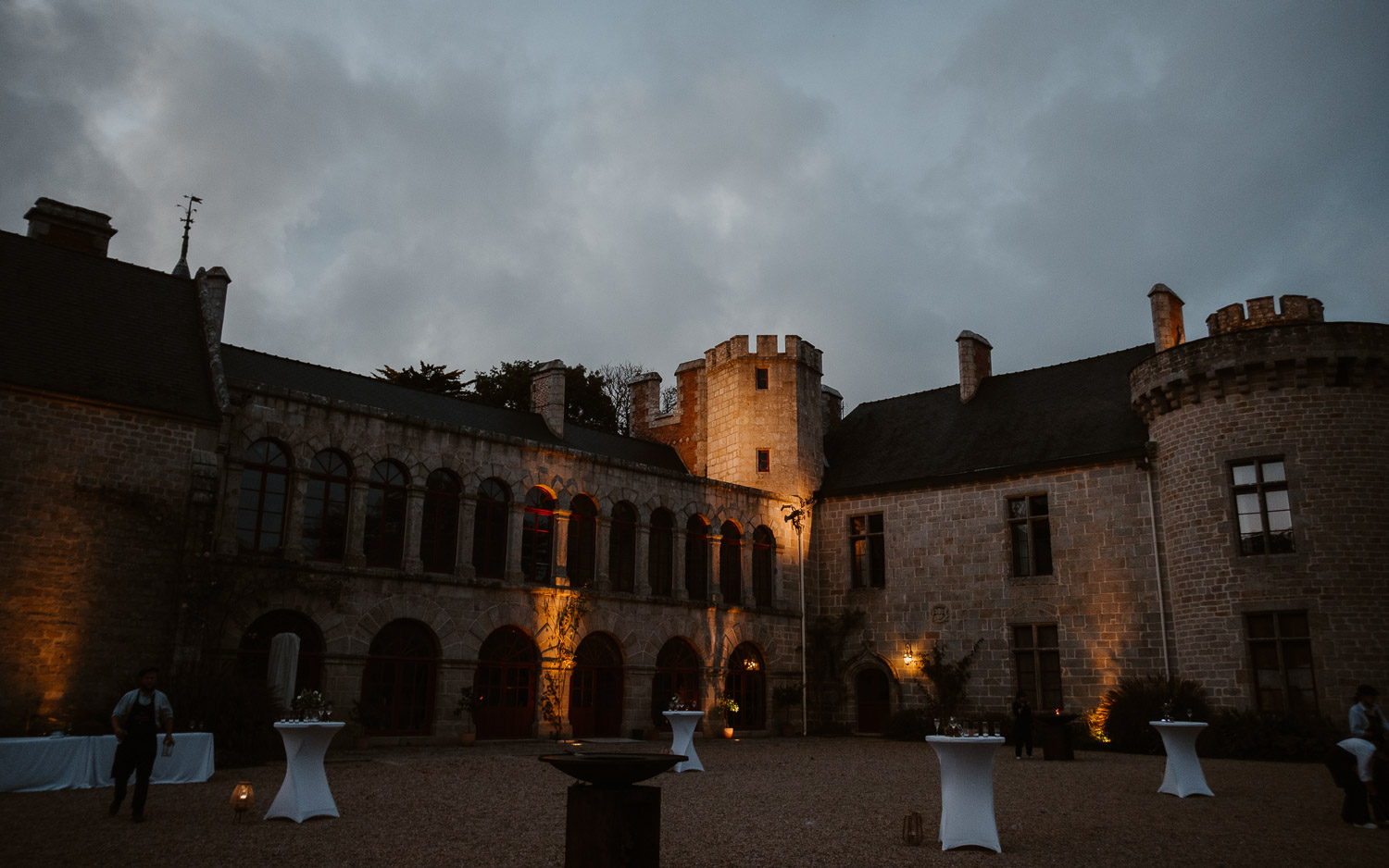 Reportage photo de mariage au château de Lauvergnac à la turballe