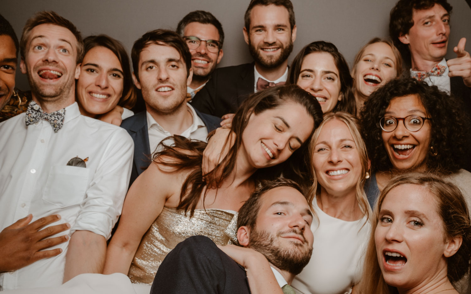 Studio photo lors d'une soirée de mariage au château de Lauvergnac à la turballe