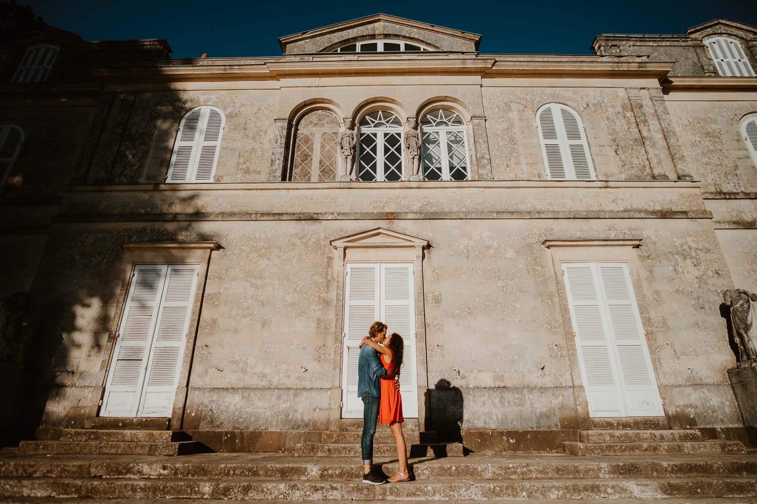 Photos de couple bord de l'erdre à Nantes, au parc de la chantrerie