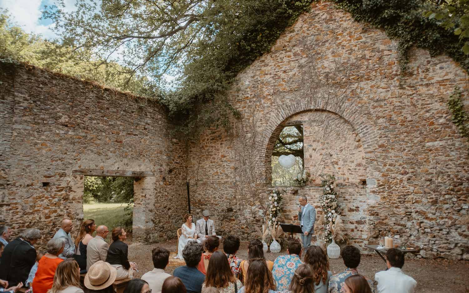 Reportage photo lifestyle de la cérémonie laïque d’un mariage