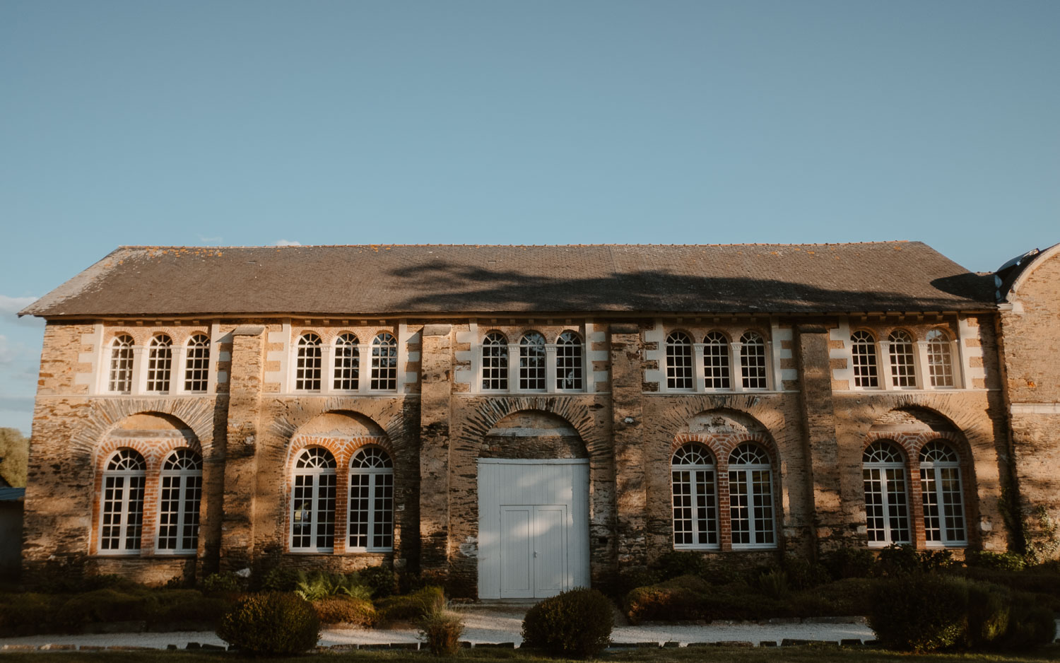 Reportage photo du cocktail d’un mariage au Manoir de la Jahotière