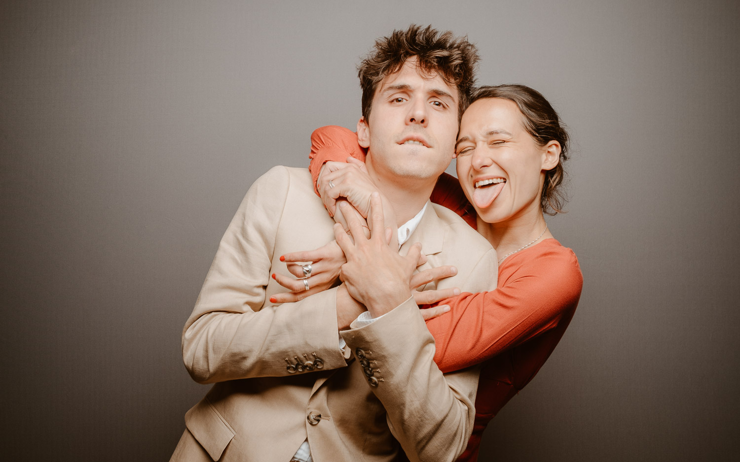 Studio photo lors de la soirée d’un mariage au Manoir de la Jahotière