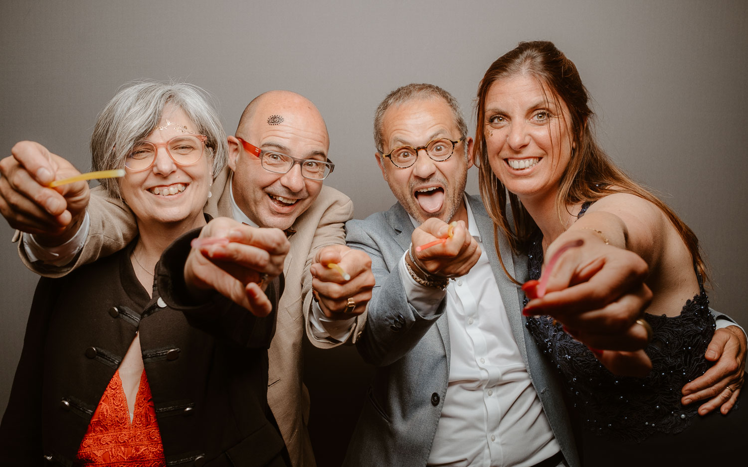 Studio photo lors de la soirée d’un mariage au Manoir de la Jahotière