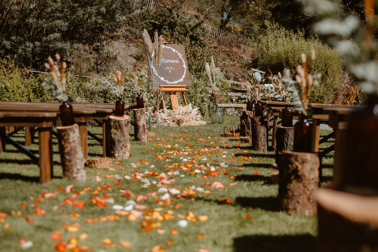 Décoration florale par les Nanas d’une cérémonie laïque de mariage
