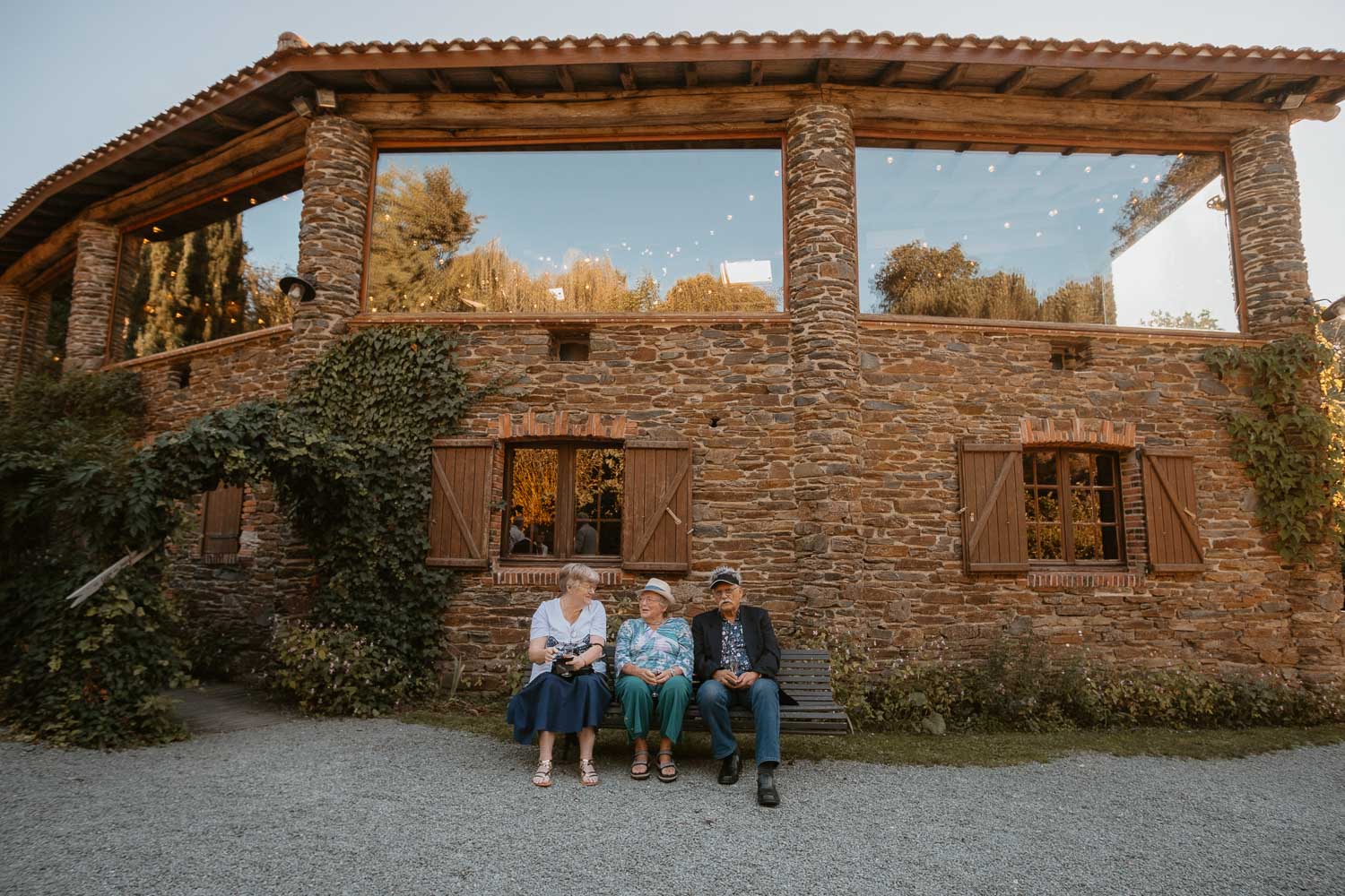 Reportage photo du cocktail d’un mariage au Domaine du Moulin Neuf à Montrevault-surEvre