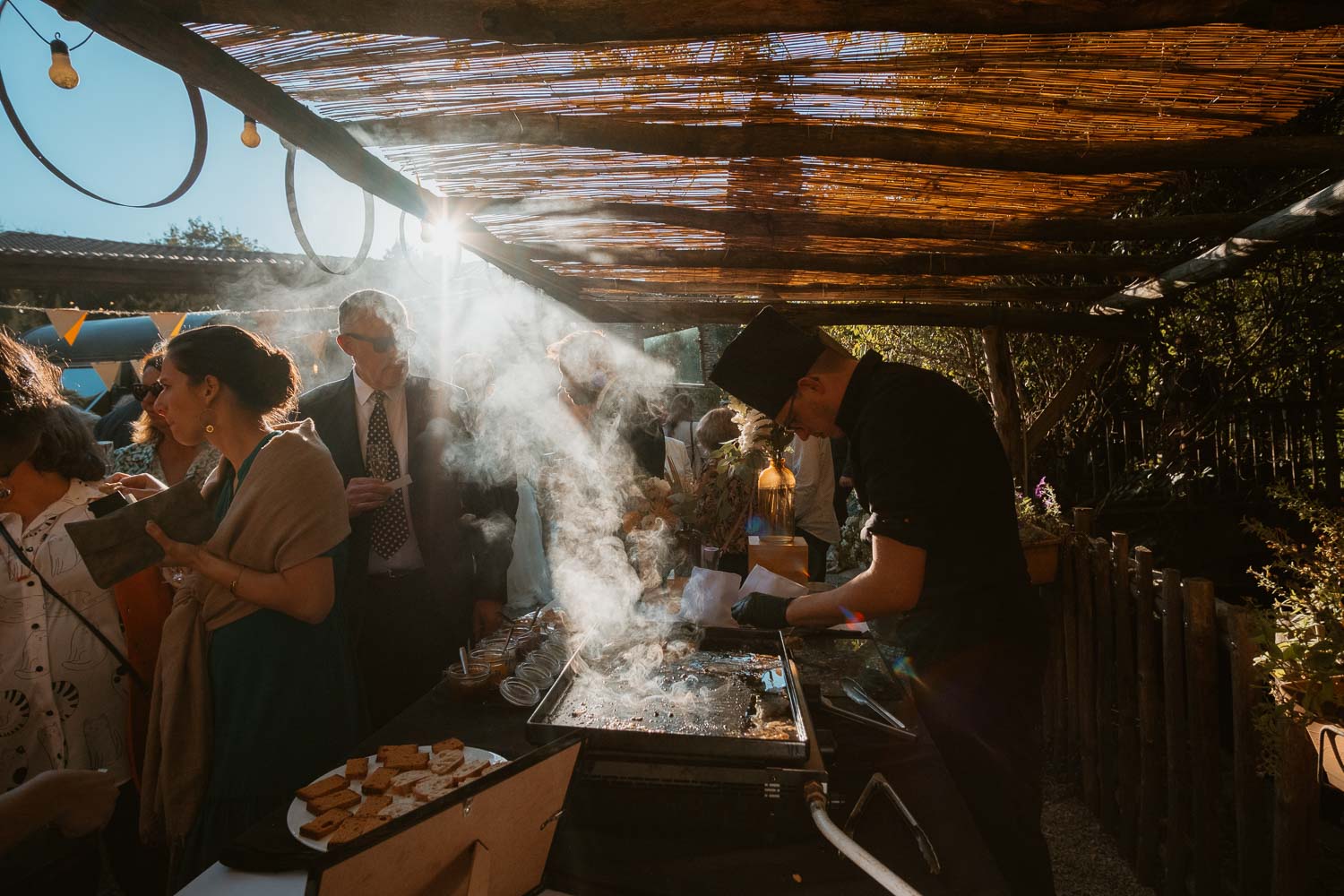 Reportage photo lifestyle et instants de vie sur un cocktail de mariage