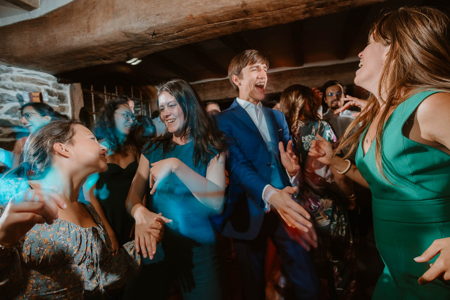 Soirée dansante et bal lors d’un mariage dans le Maine et Loire