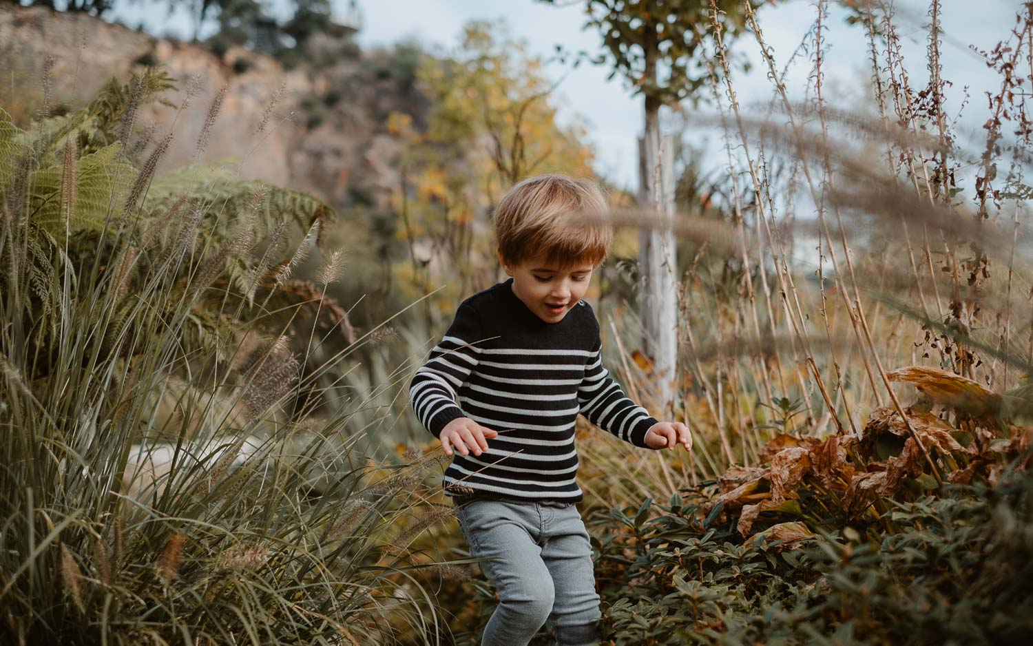 Reportage lifestyle d’une famille de deux enfants à Nantes