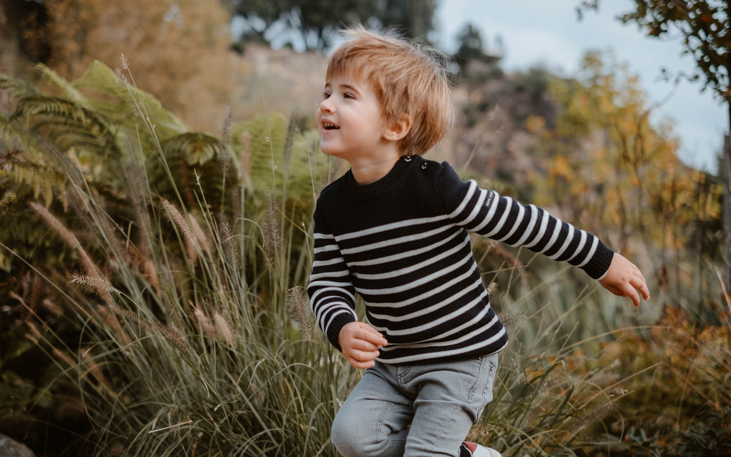 Reportage photo lors d’une séance famille au jardin extraordinaire de Nantes