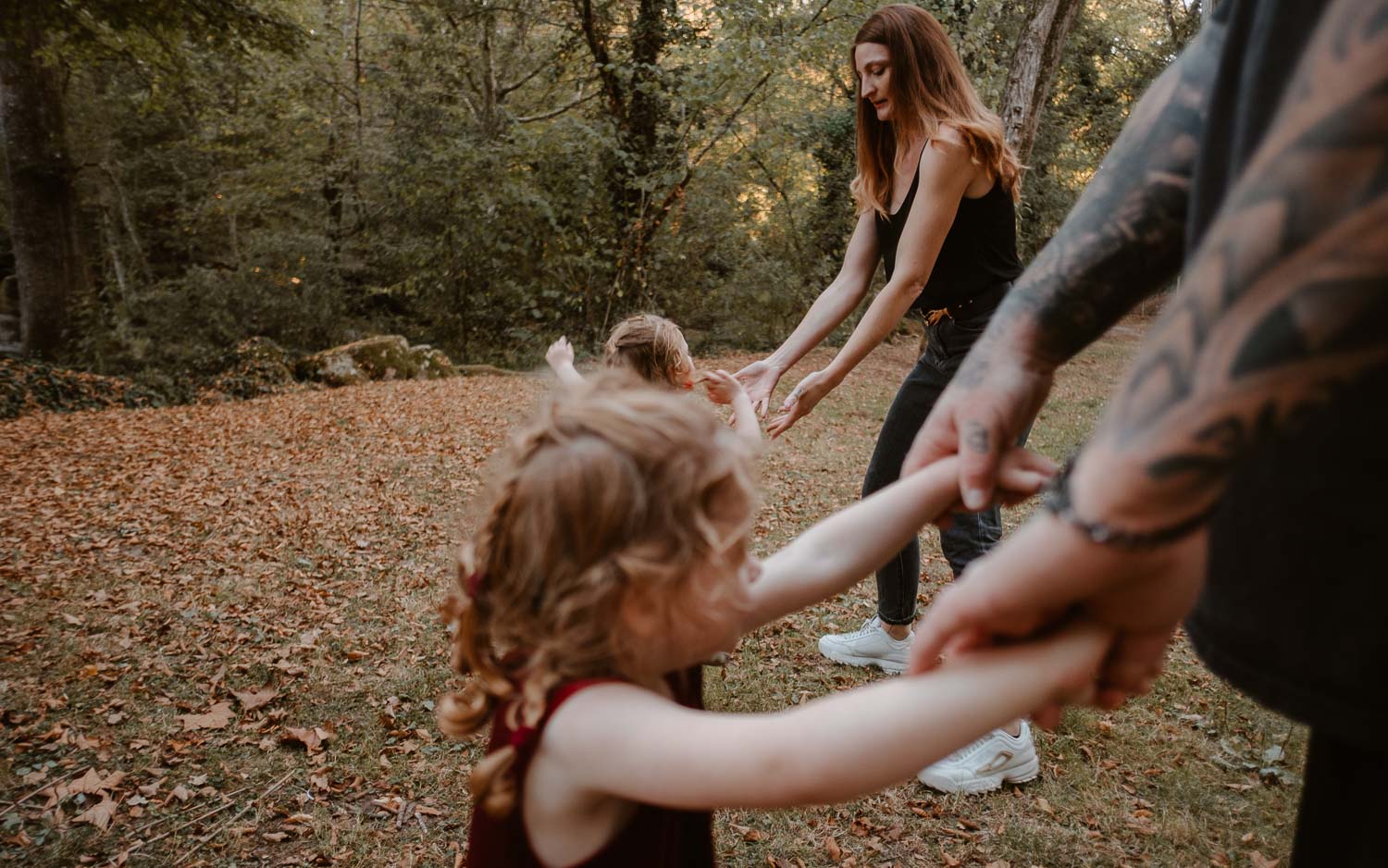 Reportage photo en famille en forêt à Clisson par Geoffrey Arnoldy