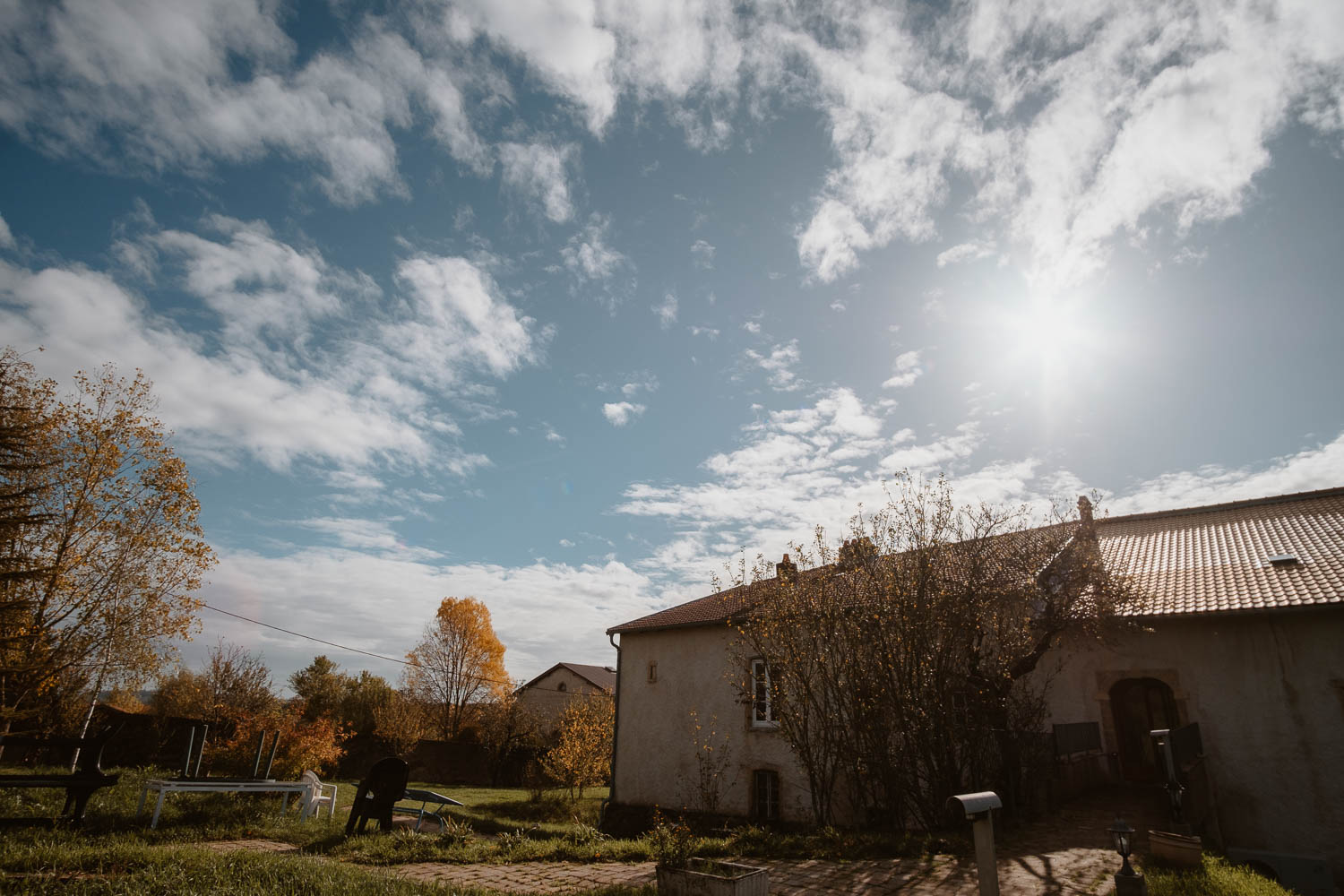 Reportage photo lifestyle d’un mariage d’automne à l’abbaye des prémontrés