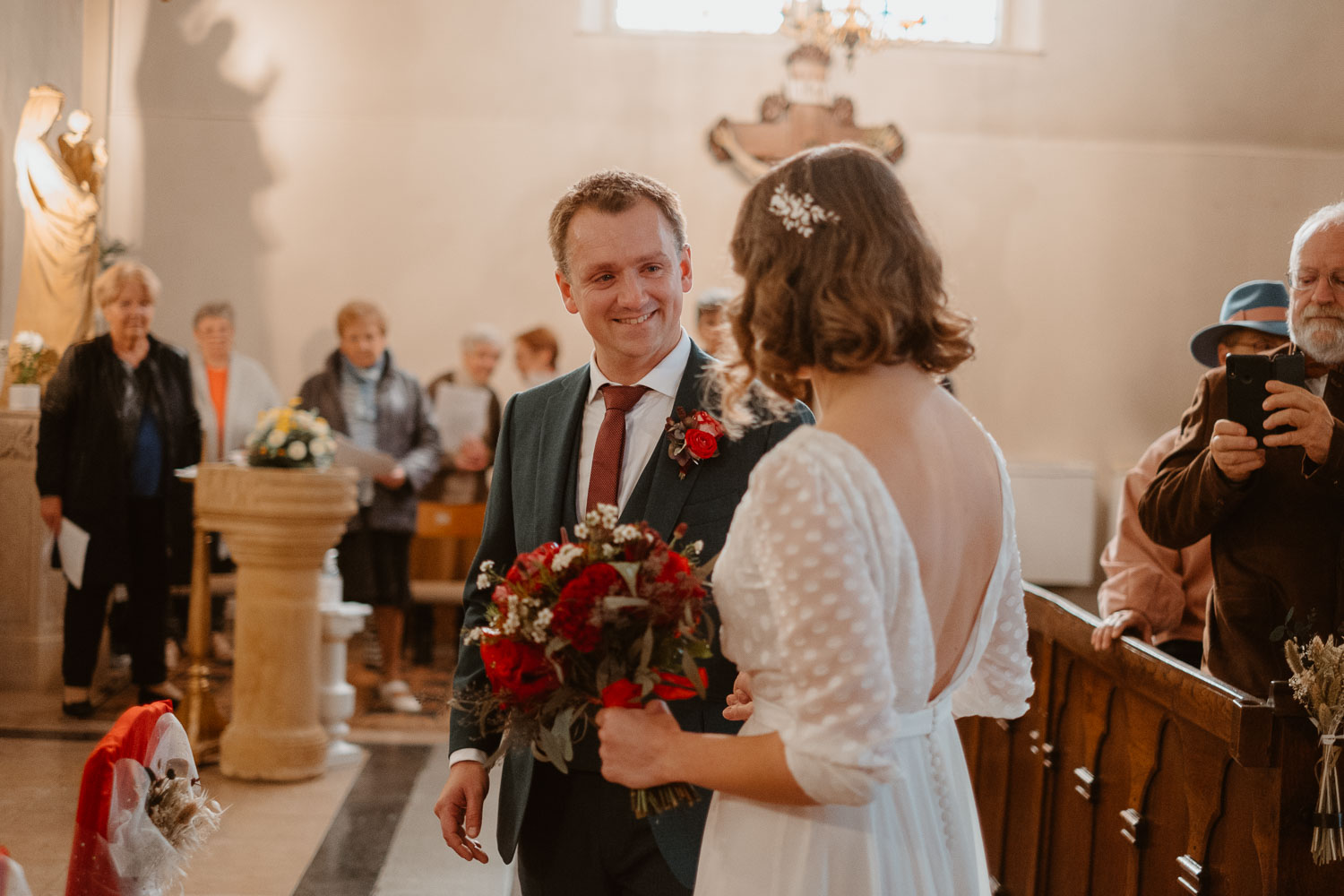 Reportage photo lifestyle de la cérémonie religieuse d’un mariage