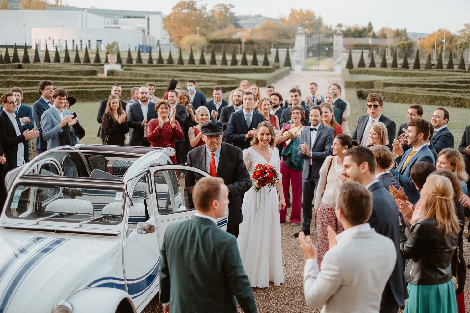 Reportage photo lifestyle d’un mariage d’automne sur le thème comédie musicale