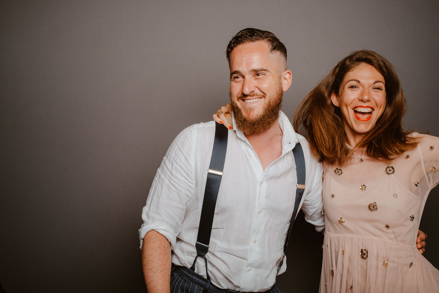 Studio Photo Booth sur un mariage franco-marocain au chateau du Pordor à Avessac