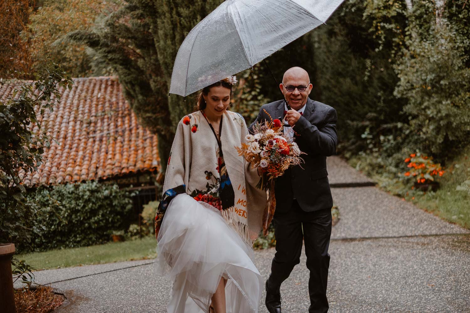 Cérémonie laïque en intérieur sur un mariage automnal près de Nantes