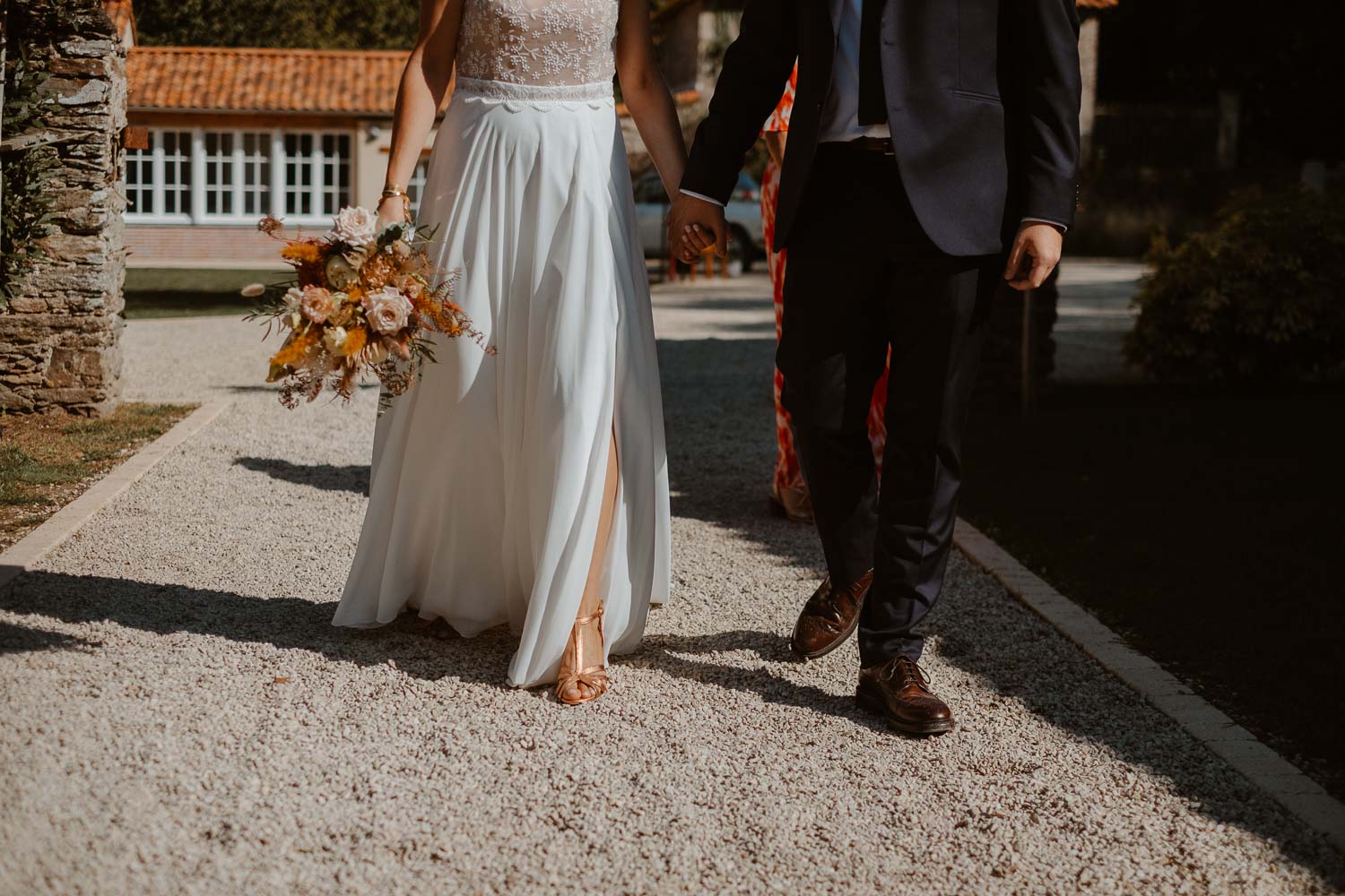 photo first look découverte mariés — Domaine de la Mazure Chapelle Basse Mer