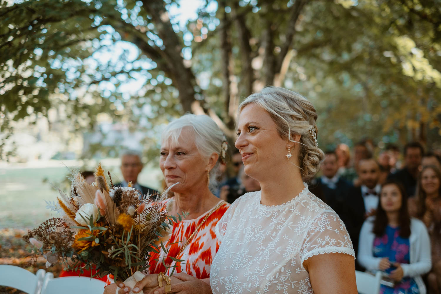 reportage photo mariage lifestyle cérémonie laïque — Domaine de la Mazure Chapelle Basse Mer