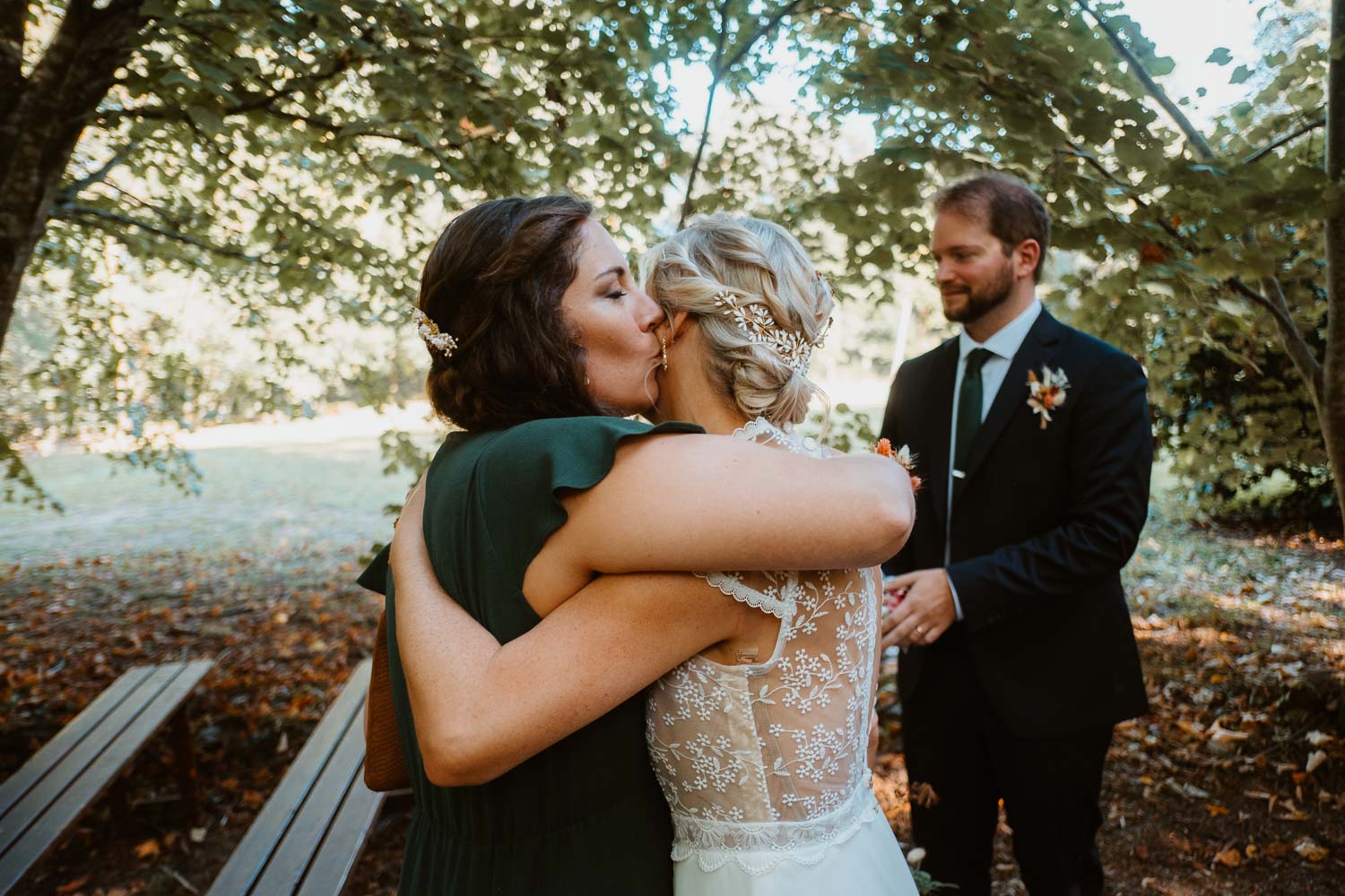 reportage photo mariage lifestyle cérémonie laïque — Domaine de la Mazure Chapelle Basse Mer