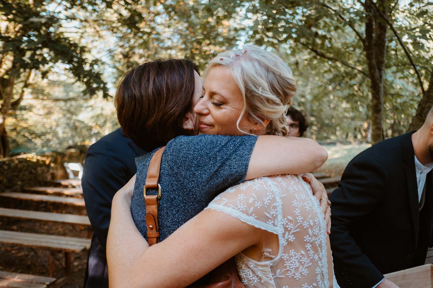 reportage photo mariage lifestyle cérémonie laïque — Domaine de la Mazure Chapelle Basse Mer