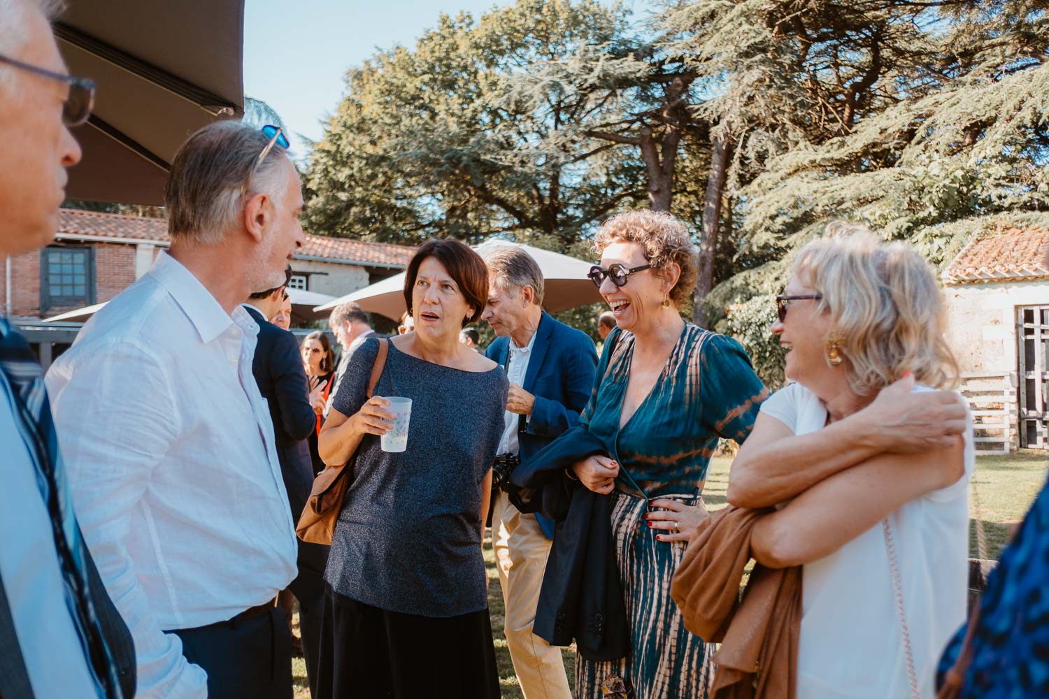 reportage photo lifestyle instants de vie cocktail mariage— Domaine de la Mazure Chapelle Basse Mer