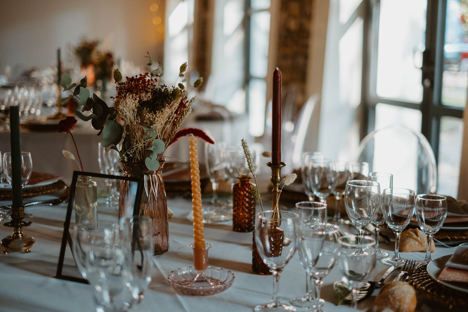 décoration salle tables mariage— Domaine de la Mazure Chapelle Basse Mer