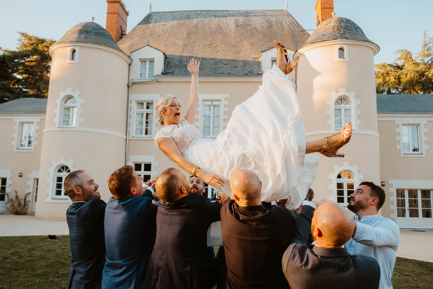 reportage photo groupe mariage— Domaine de la Mazure Chapelle Basse Mer