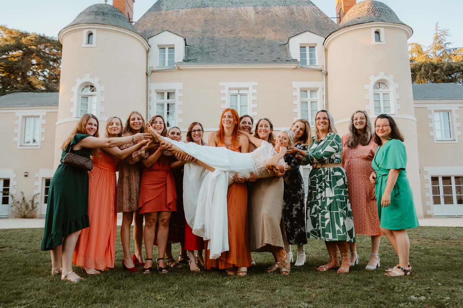 reportage photo groupe mariage— Domaine de la Mazure Chapelle Basse Mer