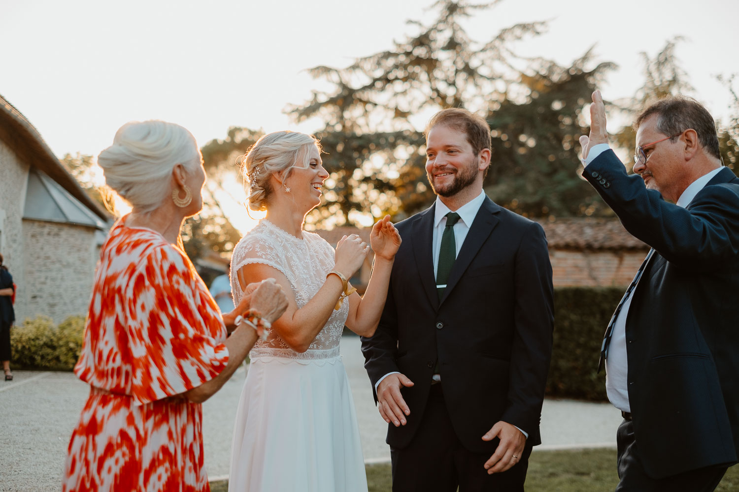 reportage photo groupe mariage— Domaine de la Mazure Chapelle Basse Mer