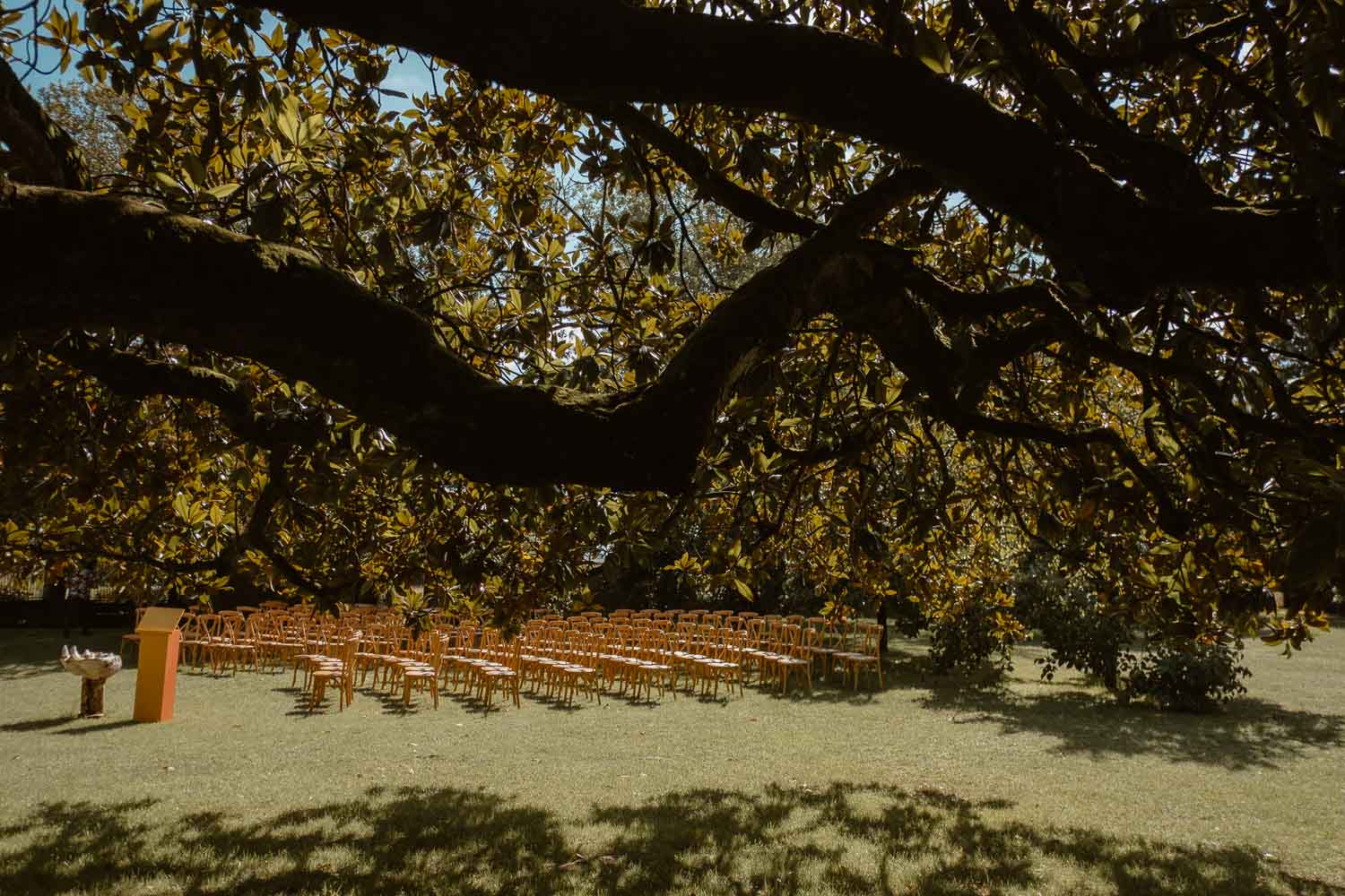 scénographie décoration cérémonie laïque— Château de Théon à Cozes
