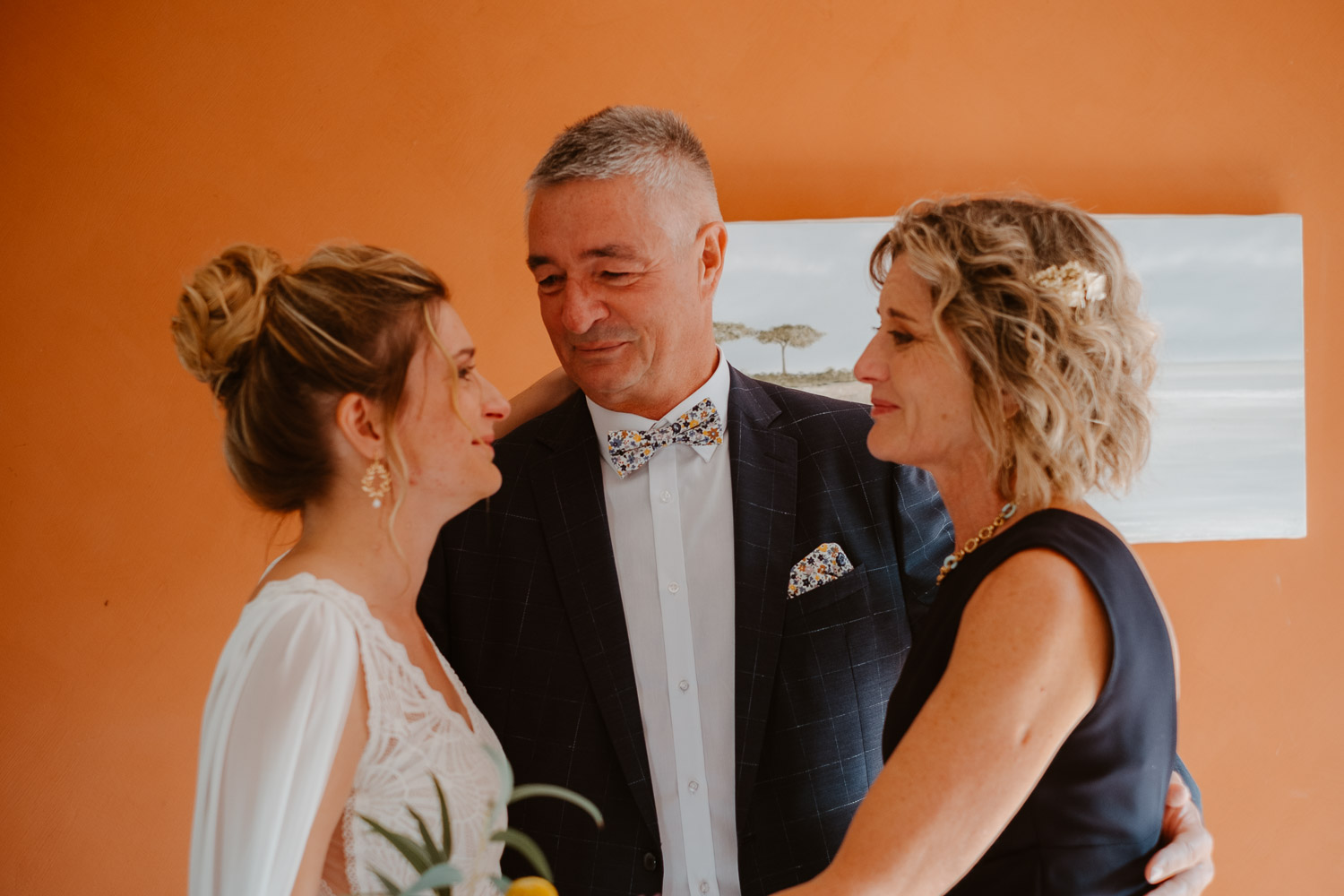reportage photo préparatifs robe mariée — Château de Théon à Cozes