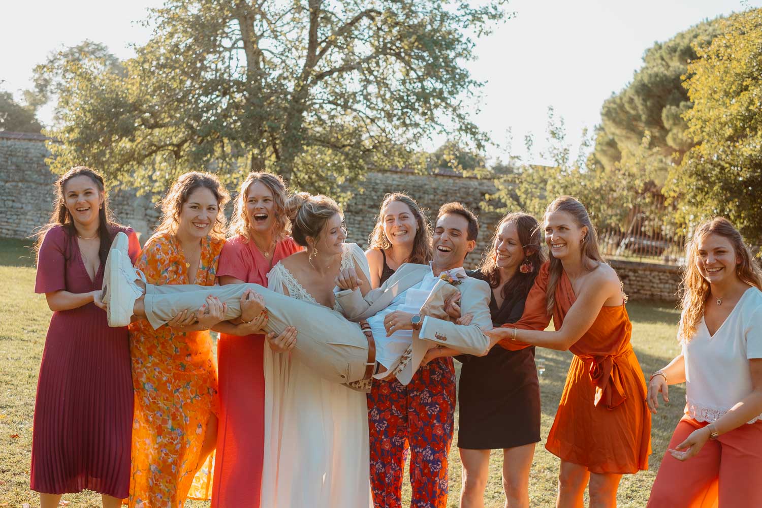 reportage photo groupe mariage— Château de Théon à Cozes