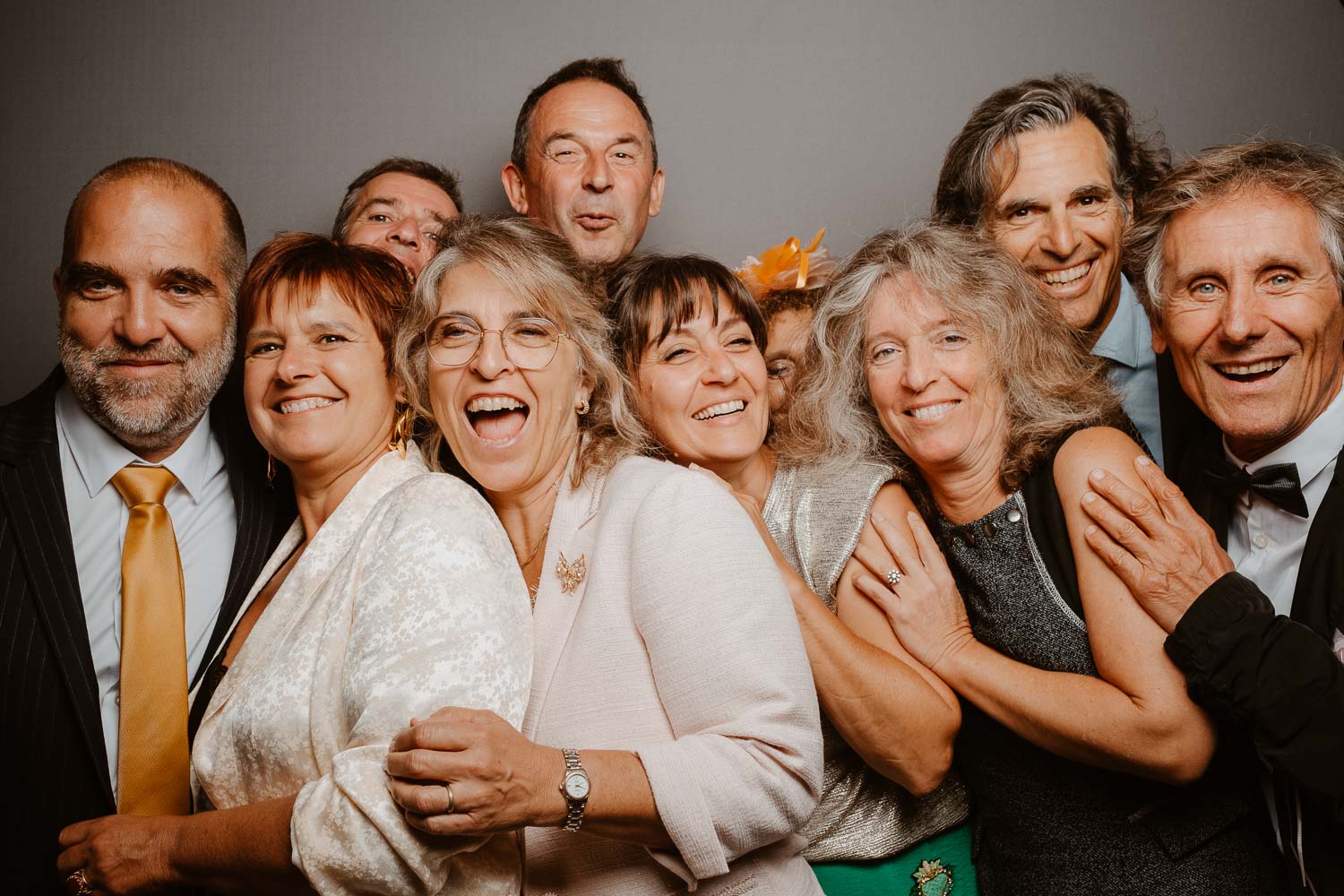 studio photo fun photomaton soirée mariage — Château de Théon à Cozes