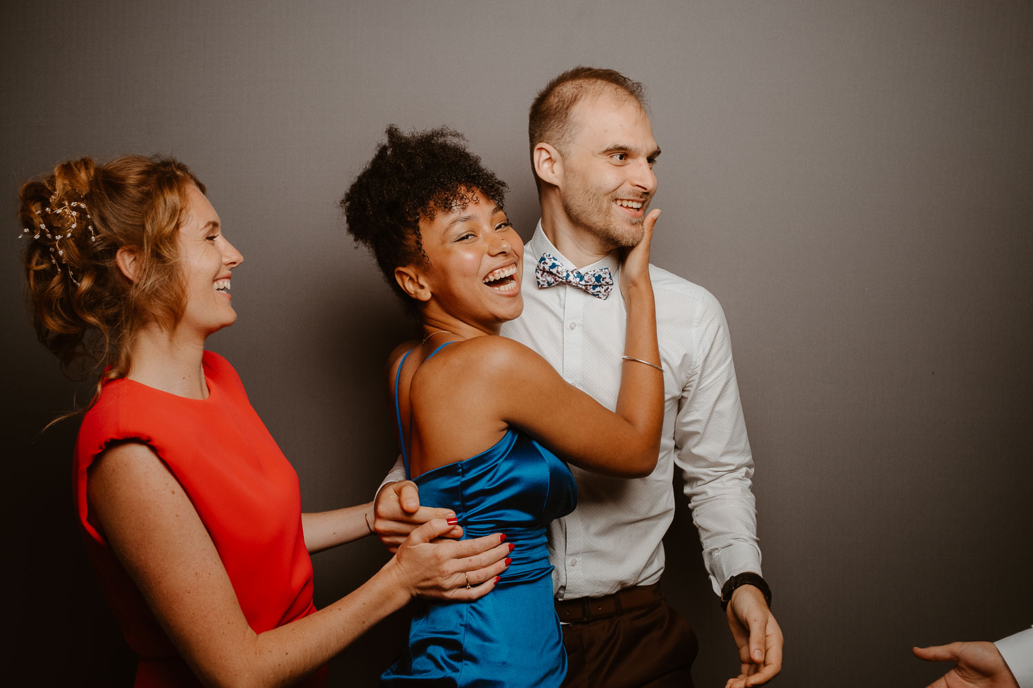 studio photo fun photomaton soirée mariage — Château de Théon à Cozes