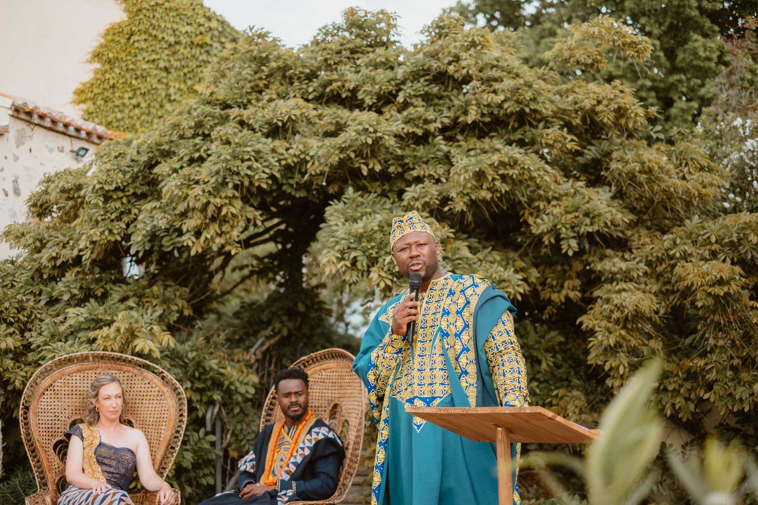 reportage photo mariage lifestyle cérémonie laïque — Domaine de la Moinardière à Le Bernard Vendée