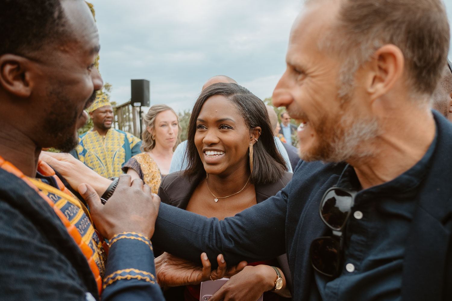 reportage photo mariage lifestyle cérémonie laïque — Domaine de la Moinardière à Le Bernard Vendée